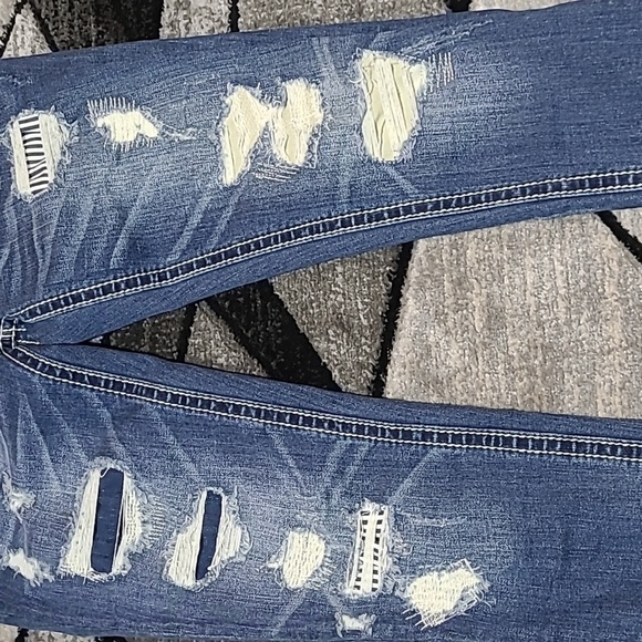 MISS ME DESTRUCTION PATCHWORK MID-RISE SKINNY DENIM JEAN - Picture 6 of 12